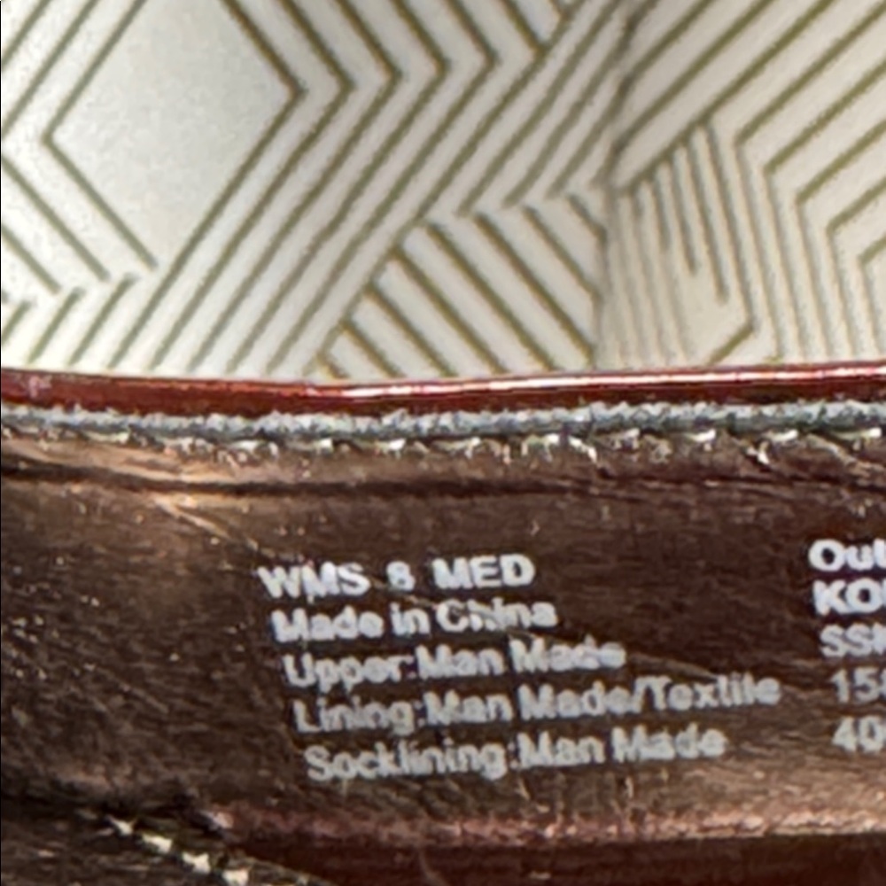 Solesensibility Heels size 8 wide heel metal accents special occasion red heels - Picture 11 of 12